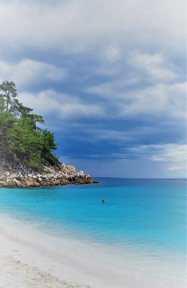 plaja Thassos Marble Beach