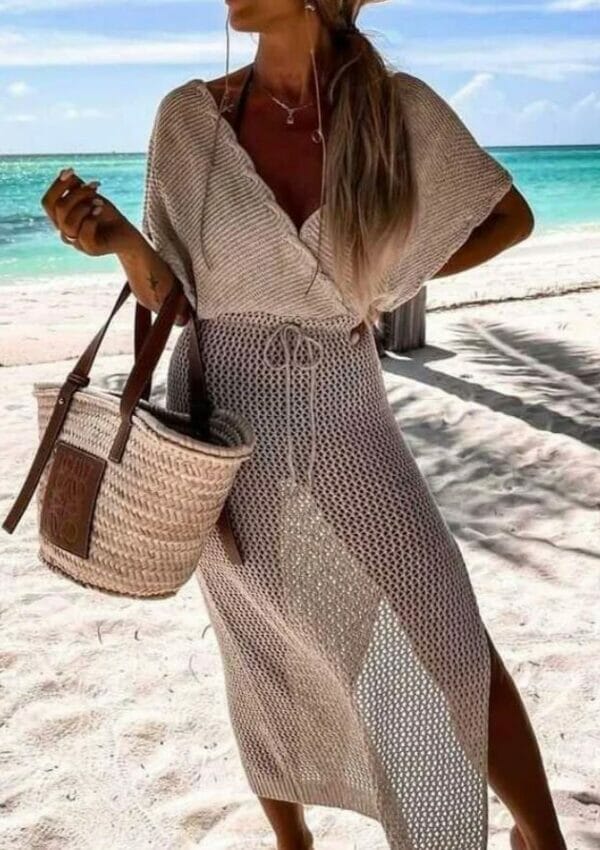 Rochii de plaja lungi: Cele mai trendy modele deosebite pentru un look wow